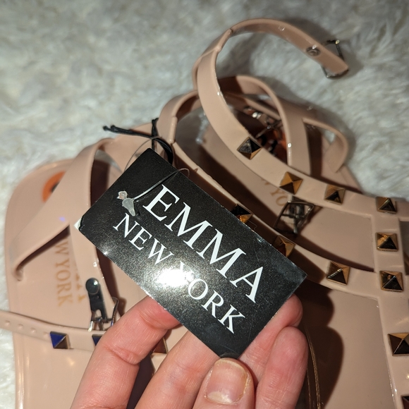 Nwt Emma New York Athena studs sandals - Picture 3 of 13